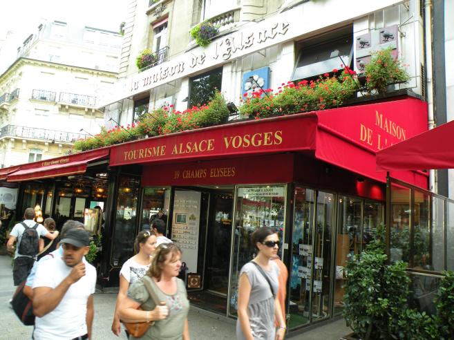  la Maison de l'Alsace, Champs Elysées